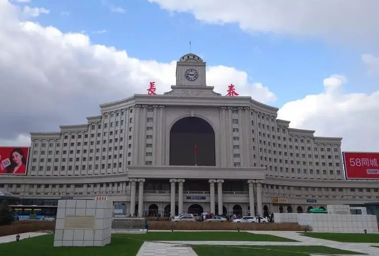 石家莊到長(zhǎng)春物流公司-物流專線上門提貨「多少一噸」